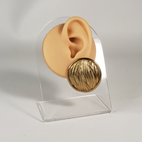 BIG Textured Gold Disc Clip On Earrings - Picture 1 of 3